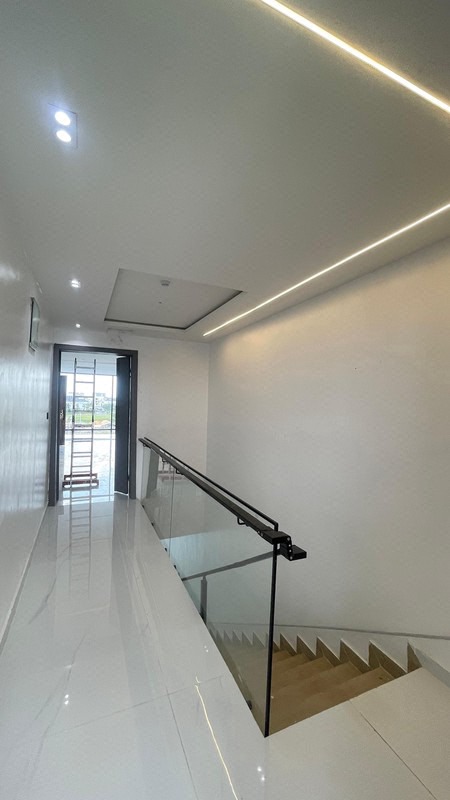 SHARP, LUXURY STYLED, 5BDR  SEMI DETACHED DUPLEX  + ELEVATOR + CINEMA + BQ + POOL IN A  SECURE,  FLOOD FREE, AND TOP NOTCH ESTATE AT IKATE - LEKKI - L photo 9