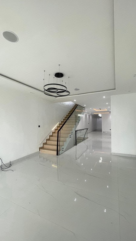 SHARP, LUXURY STYLED, 5BDR  SEMI DETACHED DUPLEX  + ELEVATOR + CINEMA + BQ + POOL IN A  SECURE,  FLOOD FREE, AND TOP NOTCH ESTATE AT IKATE - LEKKI - L photo 10