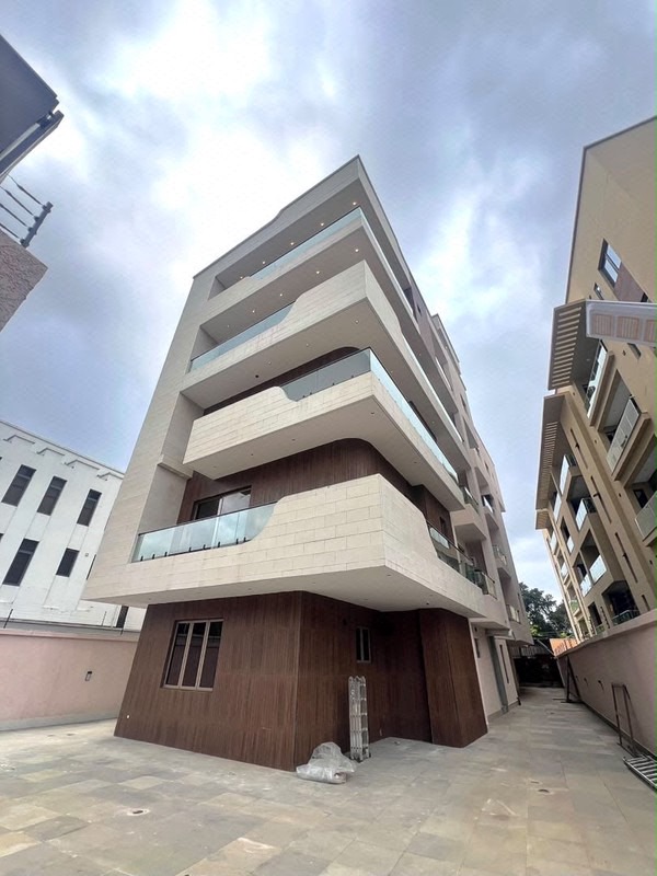 Luxury and modern 3-bedroom apartment with elevator and rooftop lounge photo 19