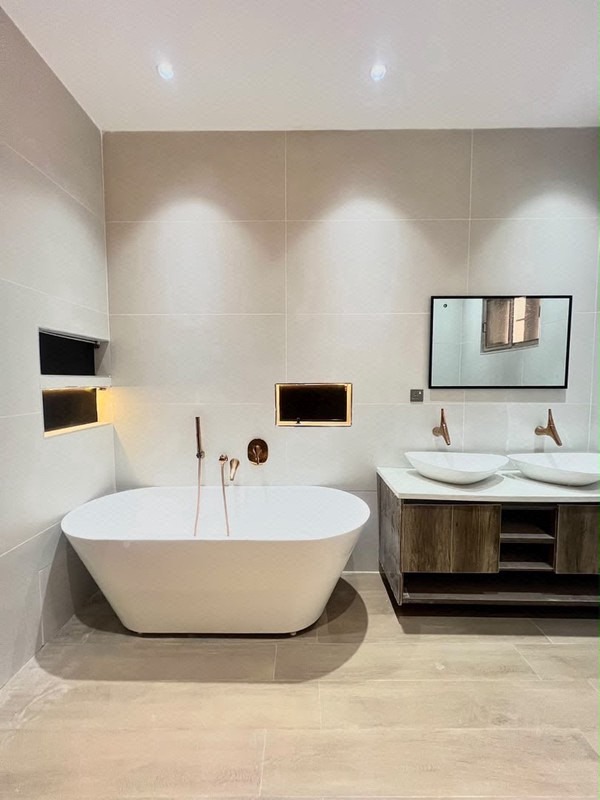 Luxury and modern 3-bedroom apartment with elevator and rooftop lounge photo 21