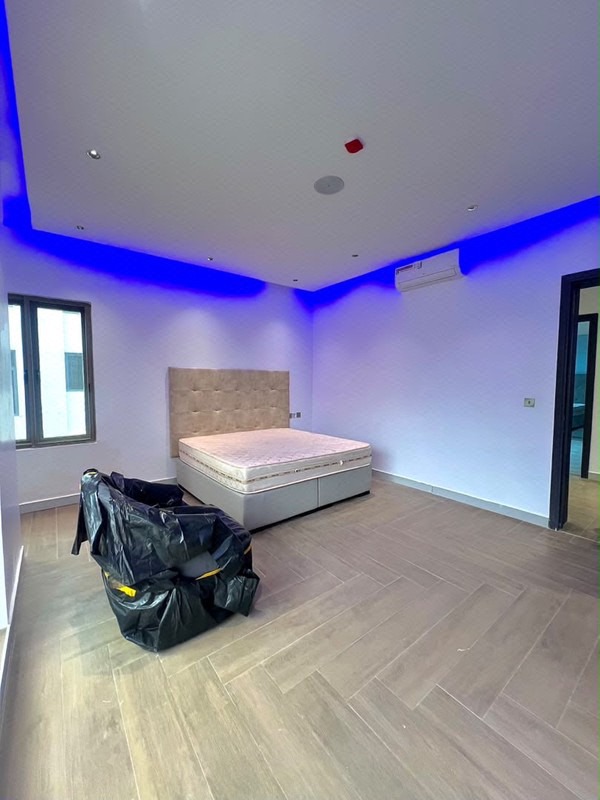 Luxury and modern 3-bedroom apartment with elevator and rooftop lounge photo 23
