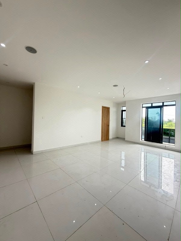 Spacious 2 Bedroom Apartment in Ikate photo 15