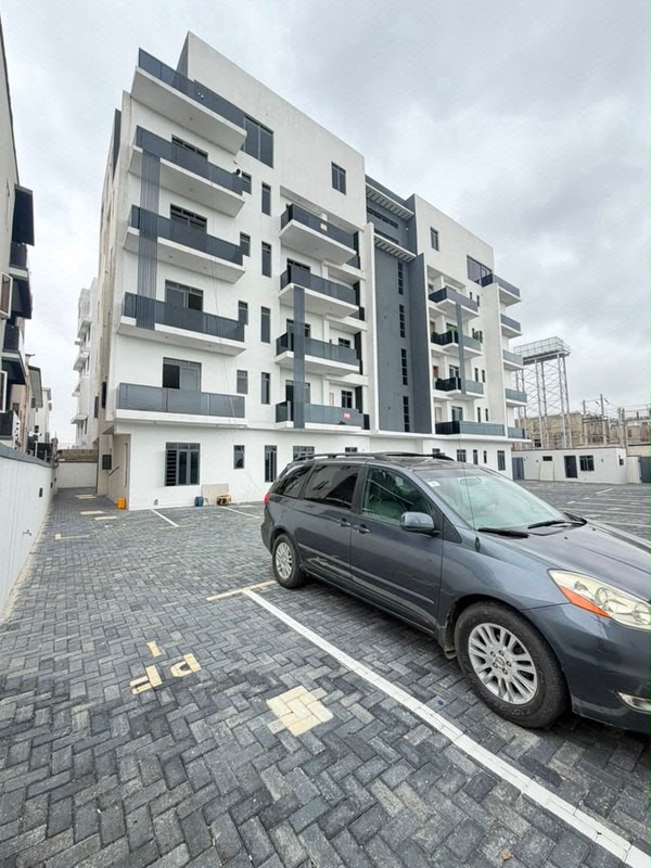 Spacious 2 Bedroom Apartment in Ikate photo 2