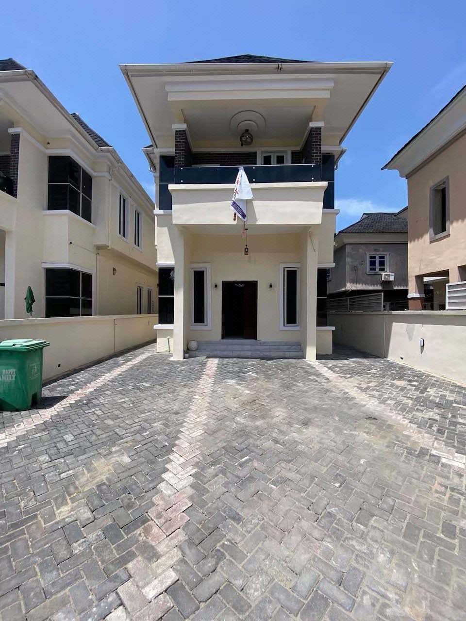 5 bedroom fully detached duplex in osapa london lekki lagos photo 2