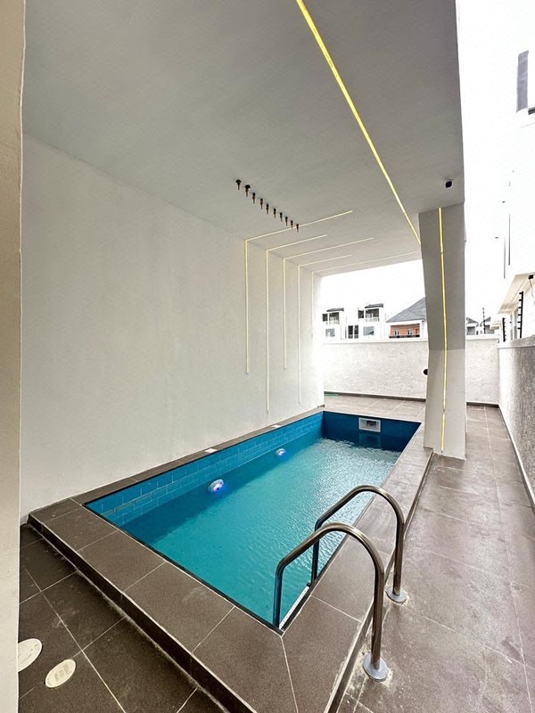 Exquisite Spacious Luxury 5 Bedroom Fully Detached Duplex with BQ, photo 6