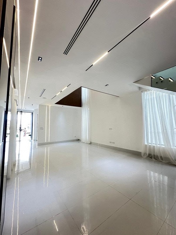 Exquisite Spacious Luxury 5 Bedroom Fully Detached Duplex with BQ, photo 22
