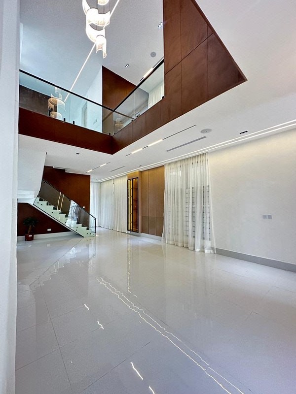 Exquisite Spacious Luxury 5 Bedroom Fully Detached Duplex with BQ, photo 26
