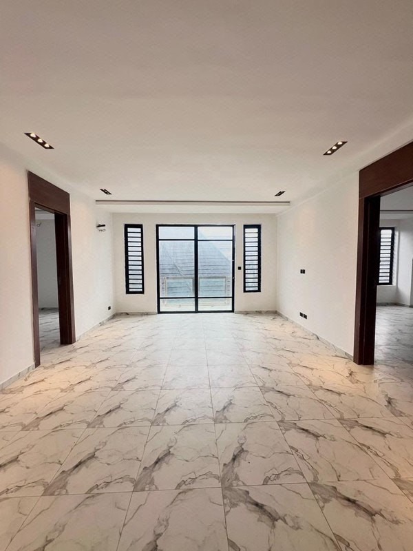 2-Bedroom Apartment• Orchid, photo 3