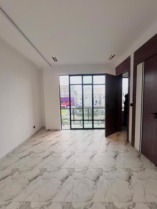 1-Bedroom Apartment Orchid lekki photo 2