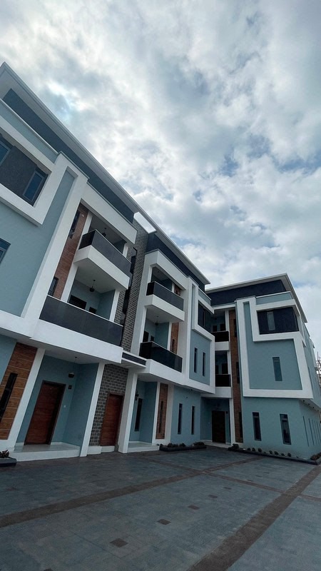 2  bedroom apartment for sale in abraham adesanya