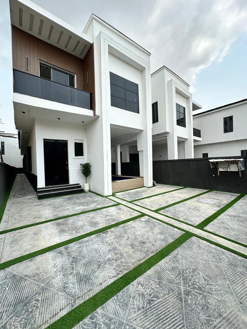 5 BED | AJAH photo 13