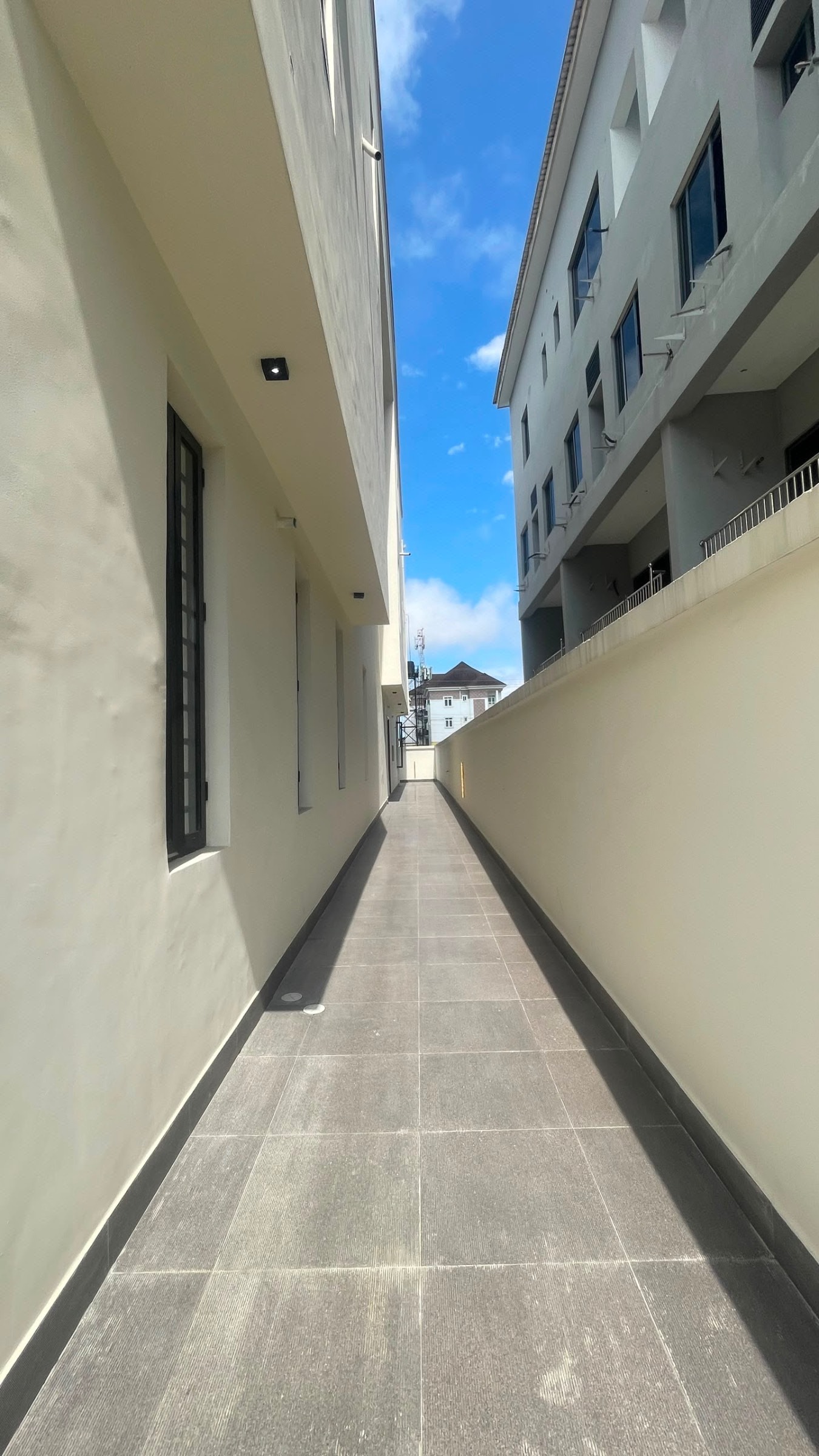 4bedroom (self compound )duplex photo 10