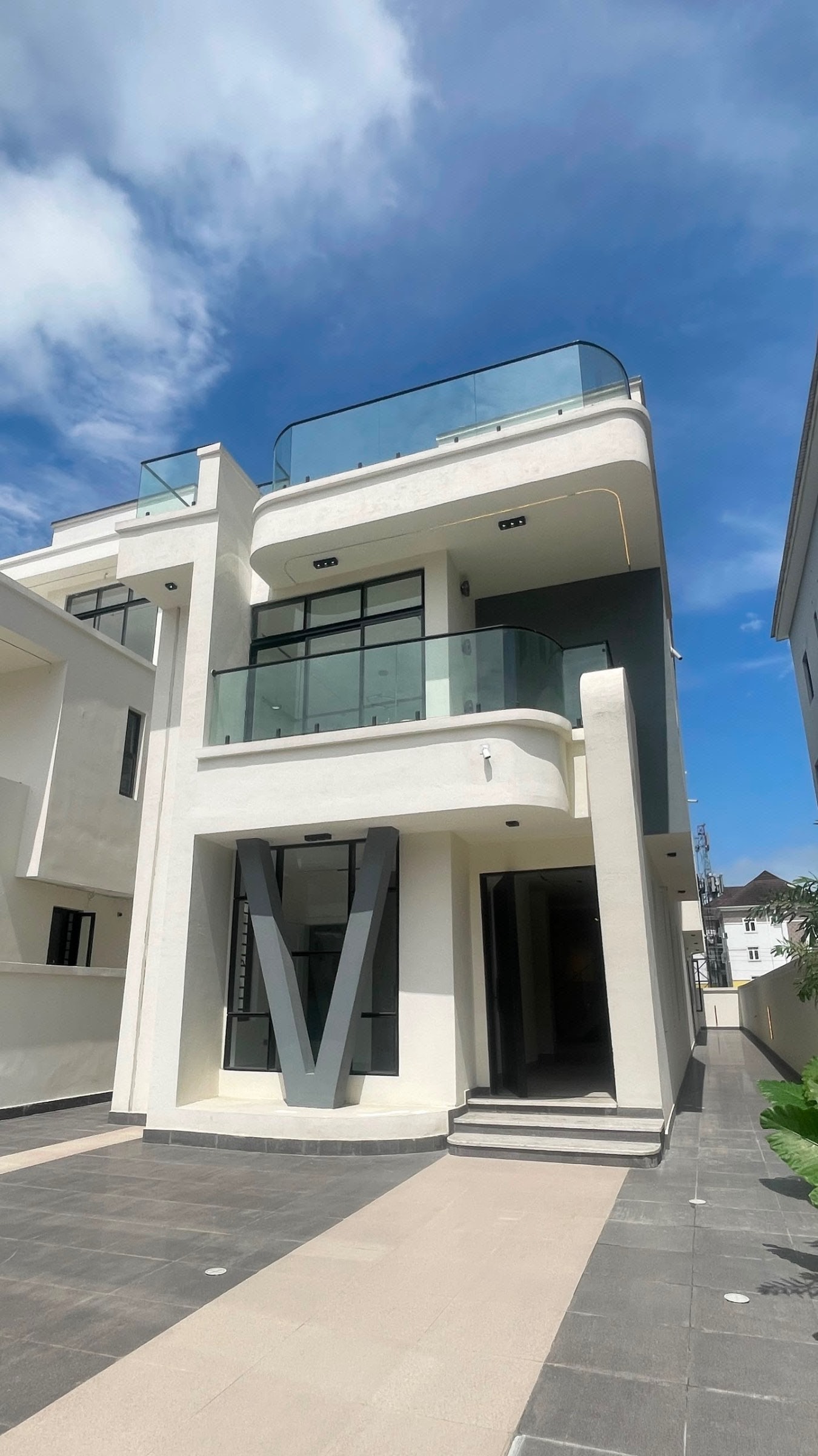 4bedroom (self compound )duplex photo 7