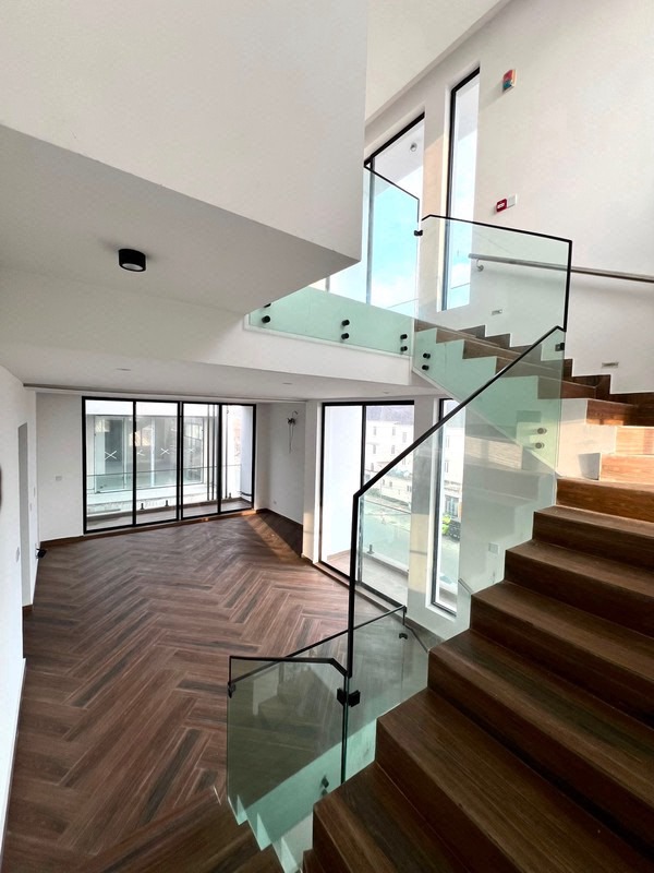 4 BEDROOM TERRACED WITH BQ photo 3