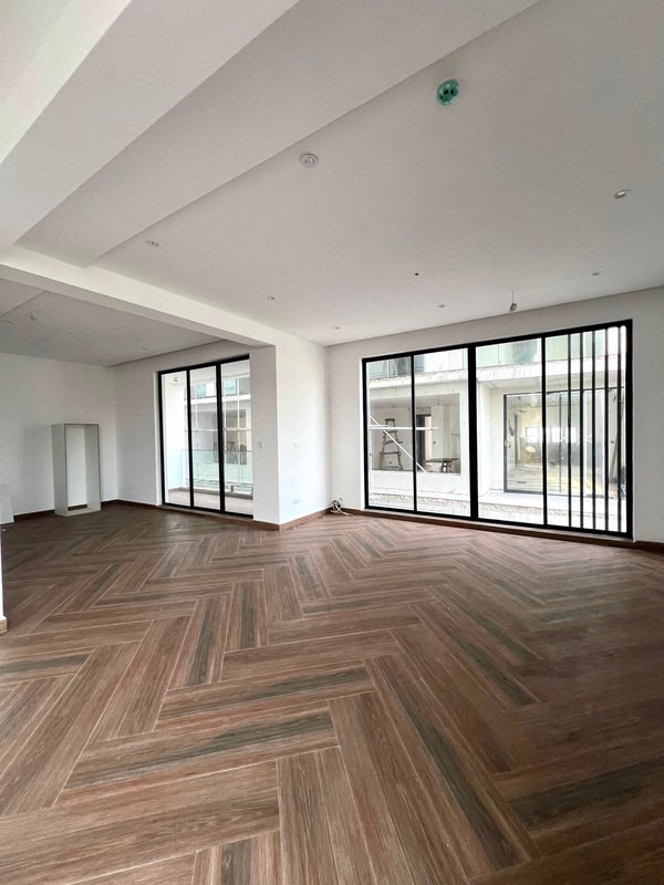 4 BEDROOM TERRACED WITH BQ photo 6
