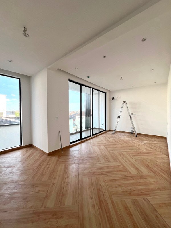 4 BEDROOM TERRACED WITH BQ photo 16