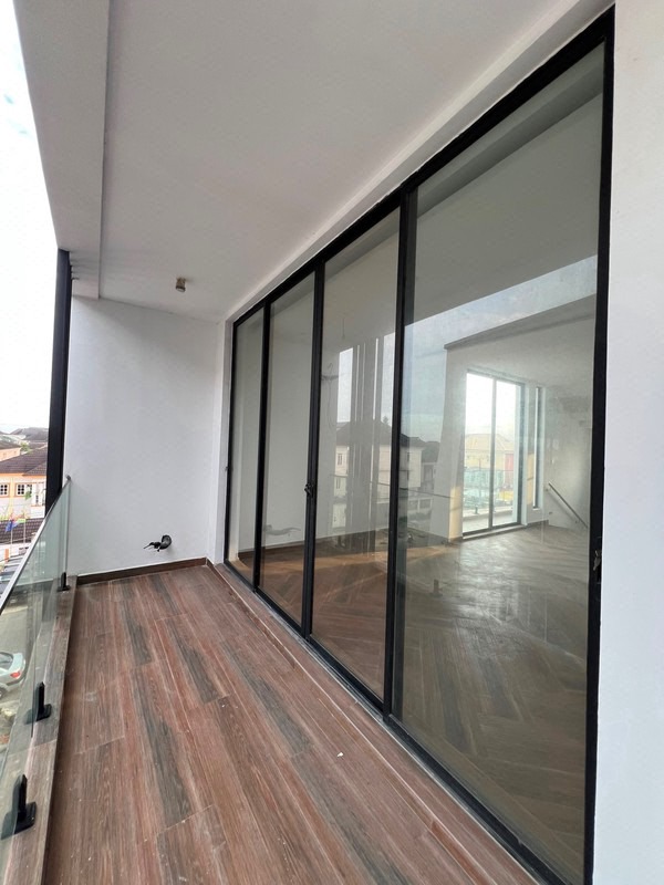 4 BEDROOM TERRACED WITH BQ photo 13