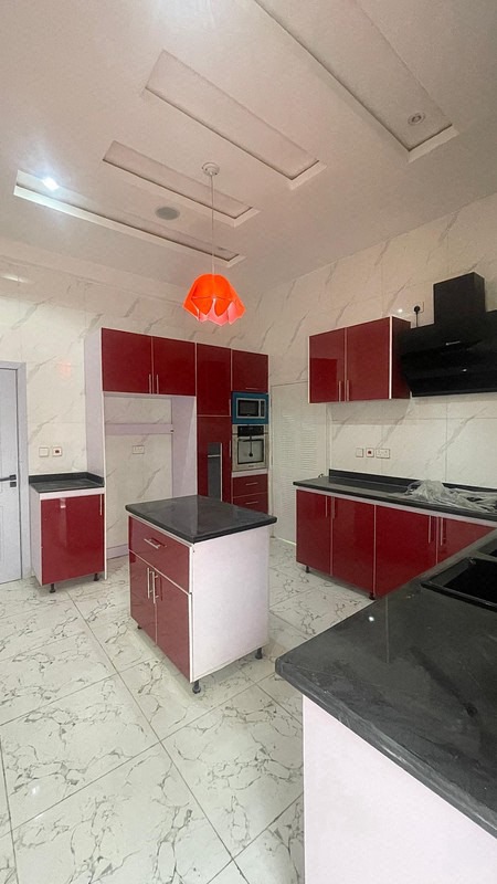 4 BEDROOM SEMI DETACHED  WITH BQ AT ELEGANZA - LEKKI - LAGOS photo 5