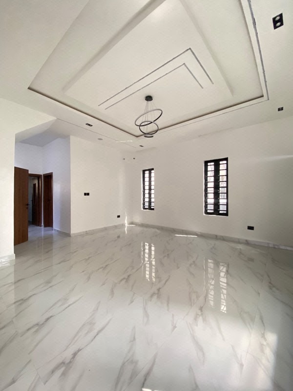 4 Bedroom Fully Detached Duplex WITH BQ AND  DRIVE WAY photo 7