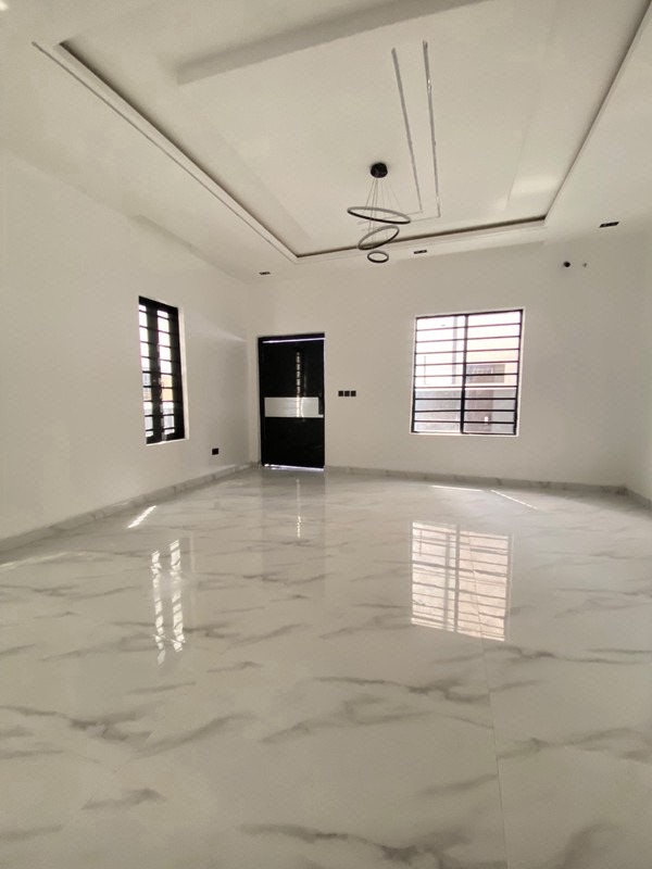 4 Bedroom Fully Detached Duplex WITH BQ AND  DRIVE WAY photo 15