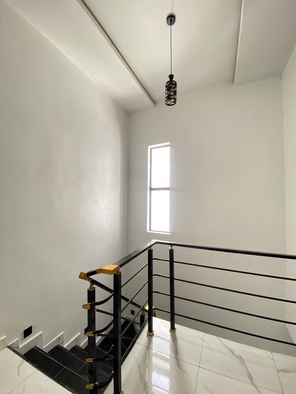 4 Bedroom Fully Detached Duplex WITH BQ AND  DRIVE WAY photo 19