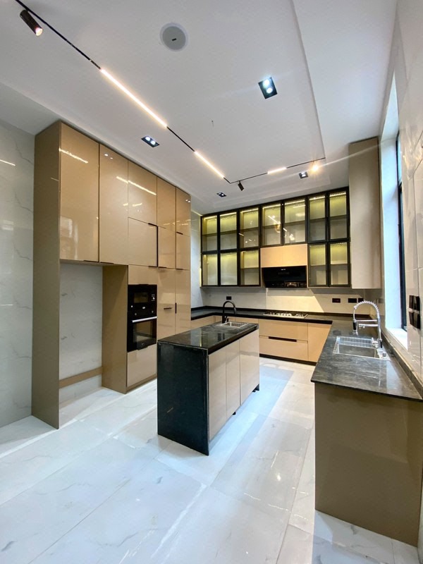 5 BEDROOM FULLY DETCHED DUPLEX WITH BQ photo 7