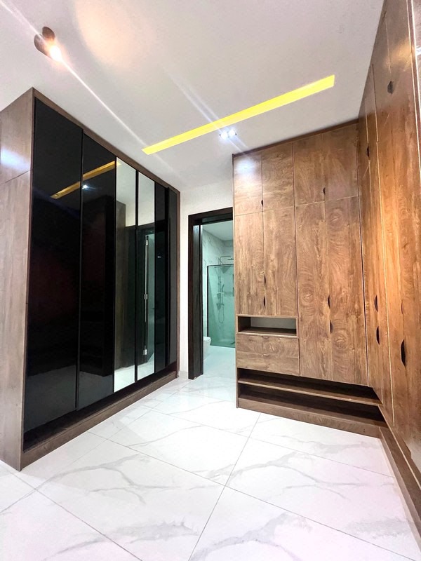 4 BEDROOM DETACHED DUPLEX WITH BQ photo 7