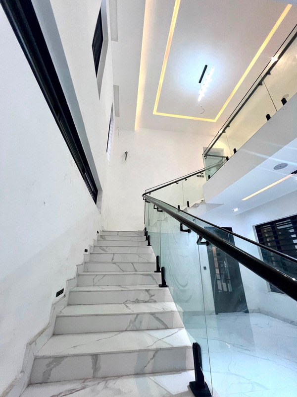 4 BEDROOM DETACHED DUPLEX WITH BQ photo 10
