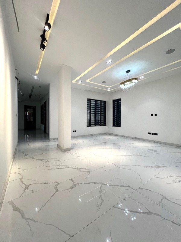 4 BEDROOM DETACHED DUPLEX WITH BQ photo 11