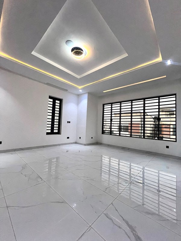 4 BEDROOM DETACHED DUPLEX WITH BQ photo 12