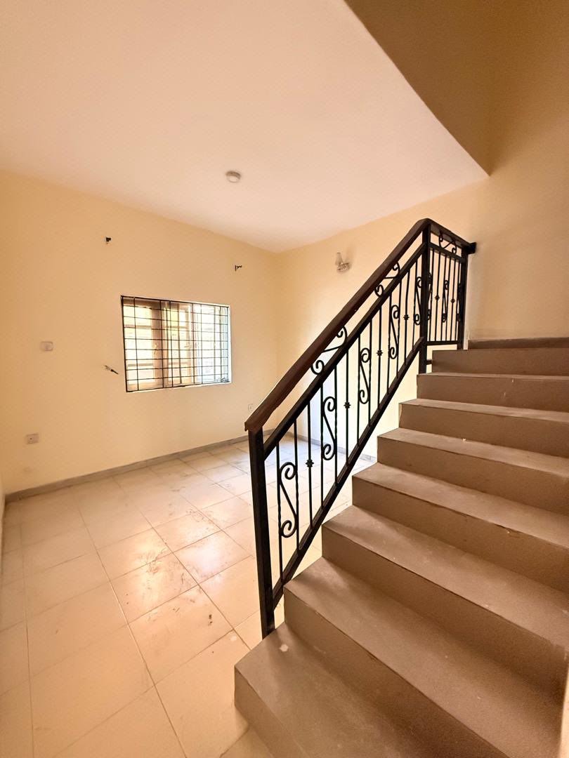 4 BEDROOM SEMI DETRACHED DUPLEX LEKKI LAGOS photo 22