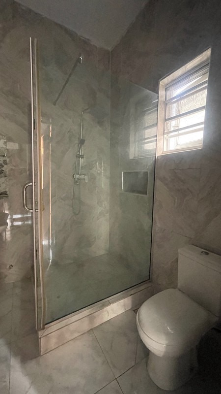 MASSIVE BRAND NEW 5 BEDROOM FULLY DETACHED DUPLEX + BQ + MASSIVE SWIMMING POOL photo 10