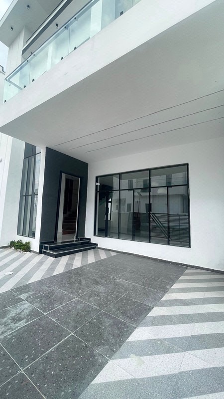 4 BEDROOM FULLY DETACHED WITH BQ LEKKI LAGOS photo 4