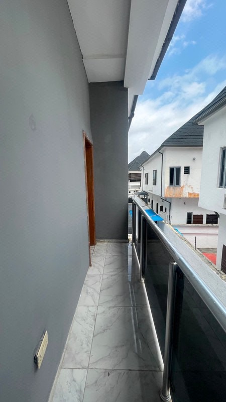 5 bedroom fully detached duplex with bq photo 3