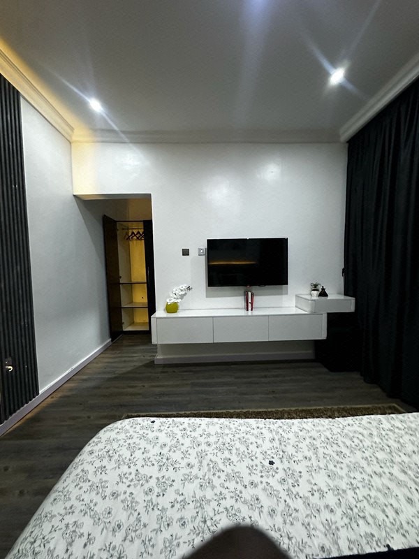 3 BEDROOM  SMART APARTMENT photo 7