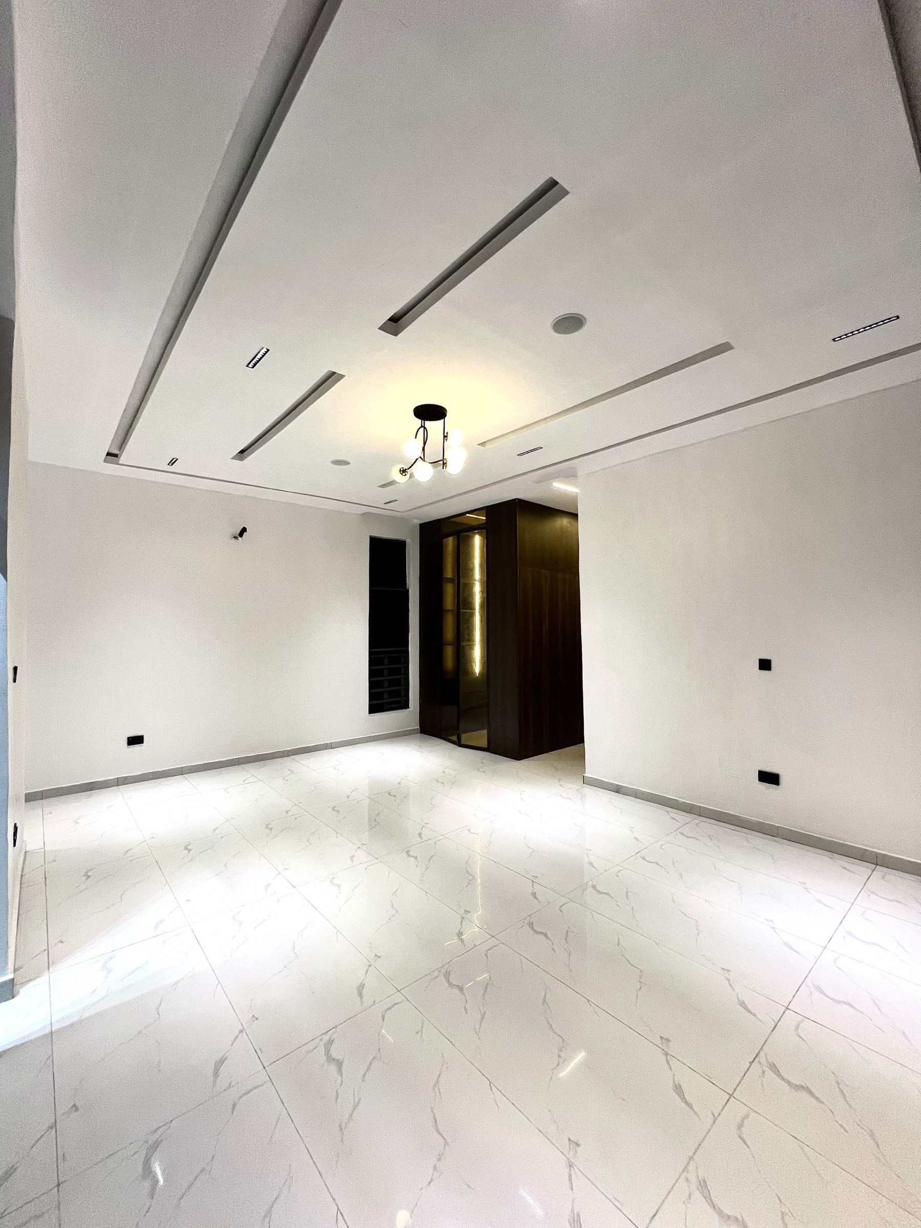 5 BEDROOM FULLY DETACHED DUPLEX WITH BQ LEKKI LAGOS photo 15