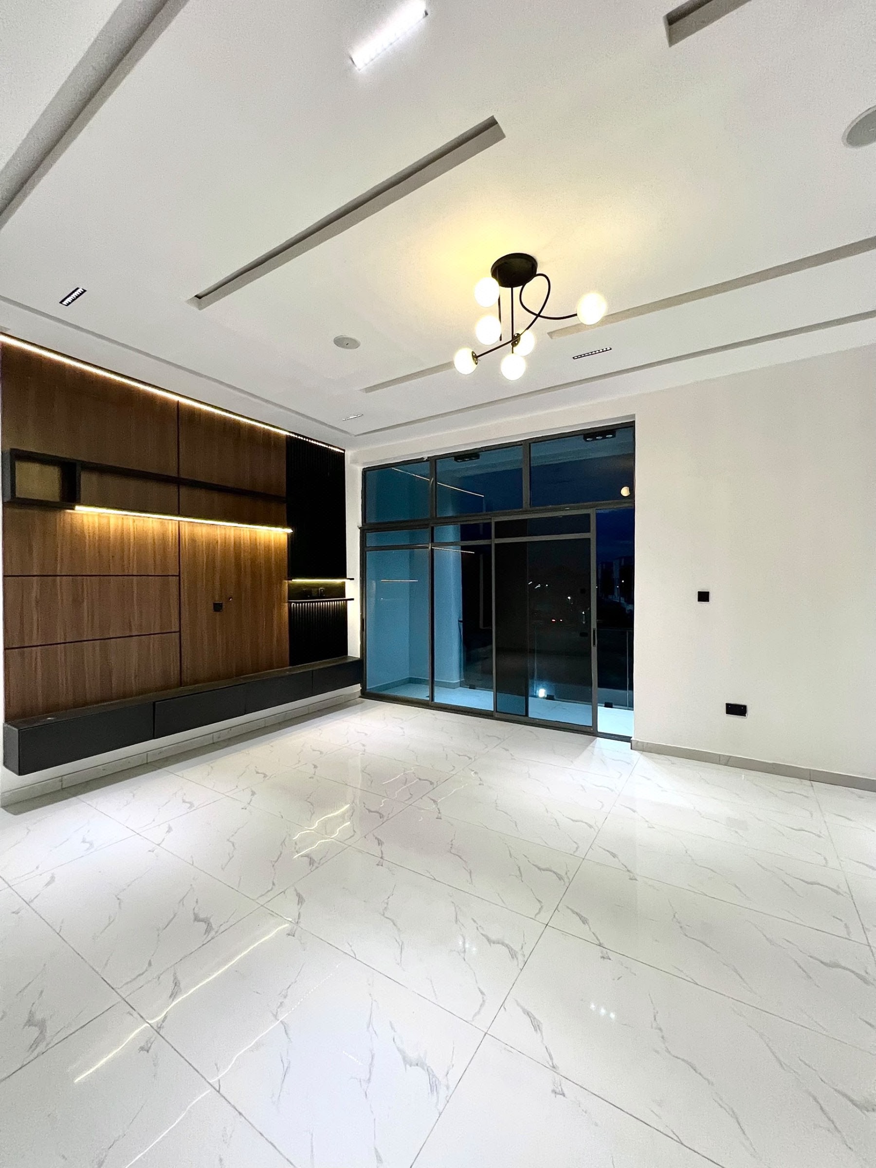 5 BEDROOM FULLY DETACHED DUPLEX WITH BQ LEKKI LAGOS photo 17