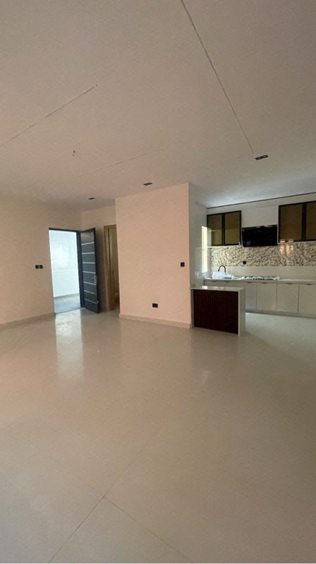 2 Bedroom Apartment in Ologolo photo 10