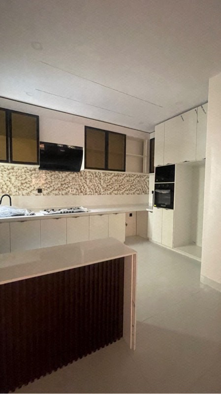 2 Bedroom Apartment in Ologolo photo 11