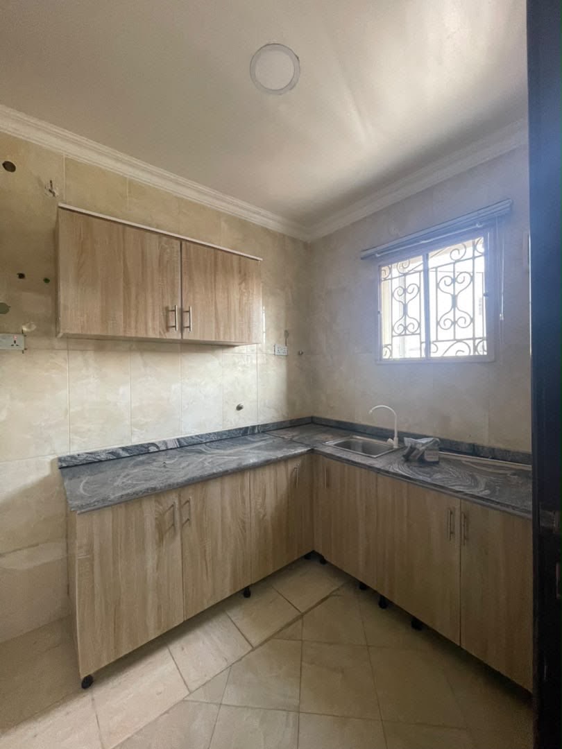 fully service mini flat lekki phase 1 photo 5