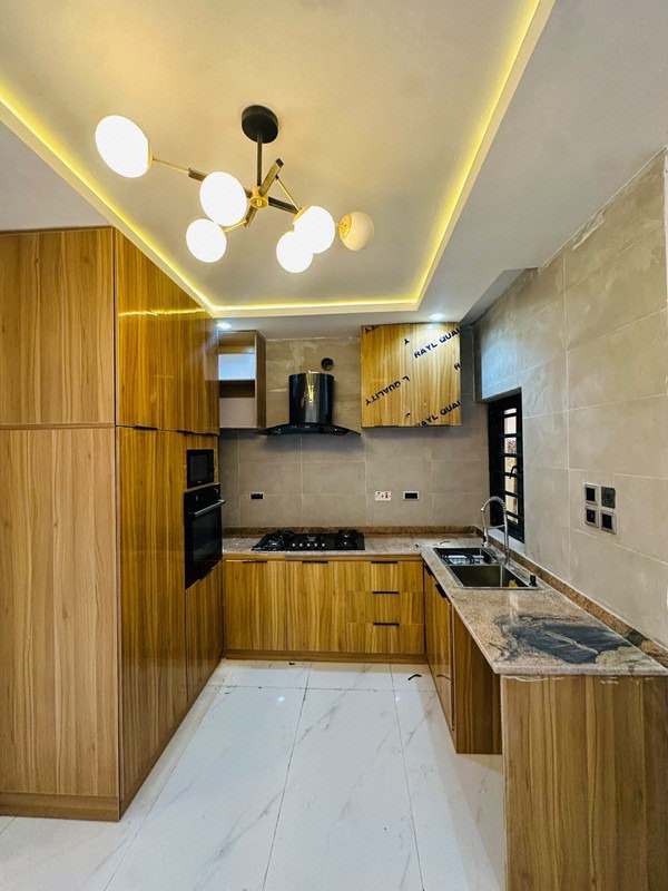 3 bedroom semi detached duplex lekki lagos photo 2