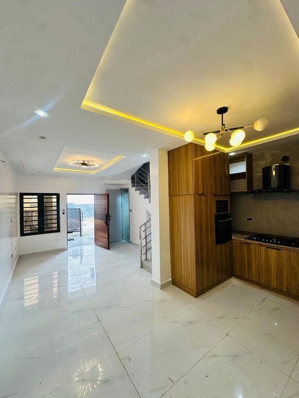 3 bedroom semi detached duplex lekki lagos photo 4
