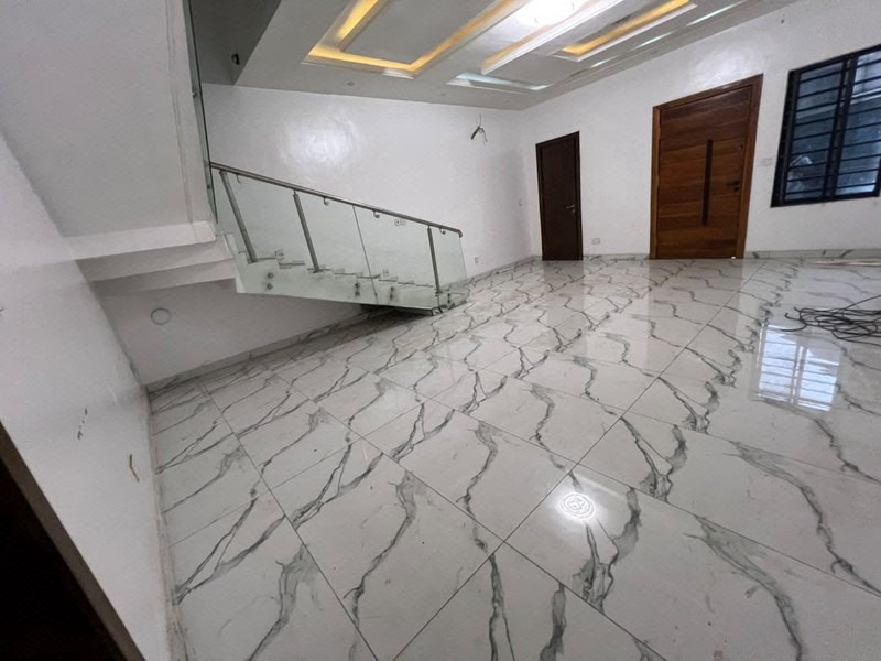 4 bedroom terrace duplex lekki phase 1 photo 2