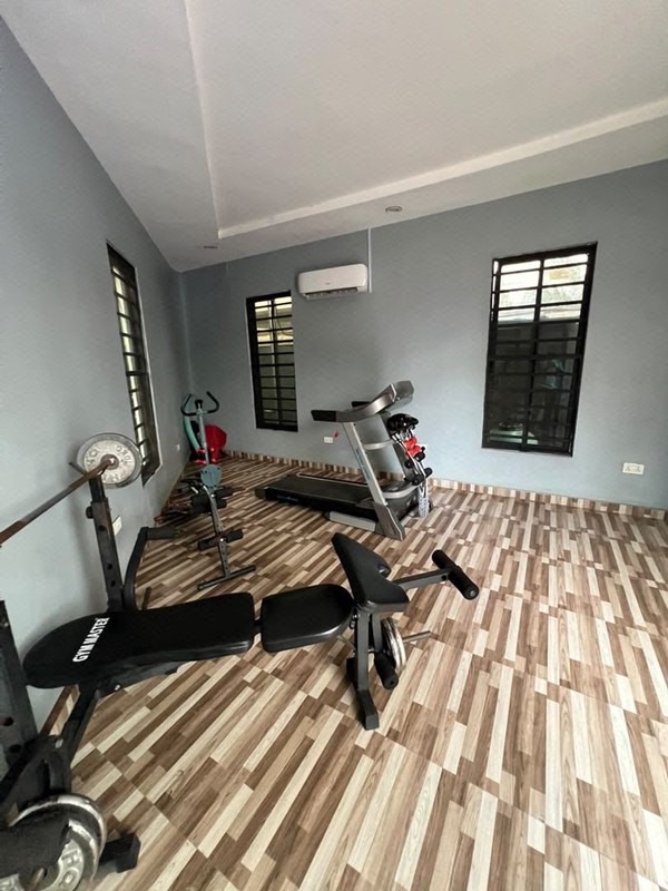 4 bedroom terrace duplex lekki phase 1 photo 11