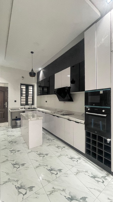 MAGNIFICENTLY DESIGNED 4 BEDROOM DETACHED DUPLEX + BQ photo 12