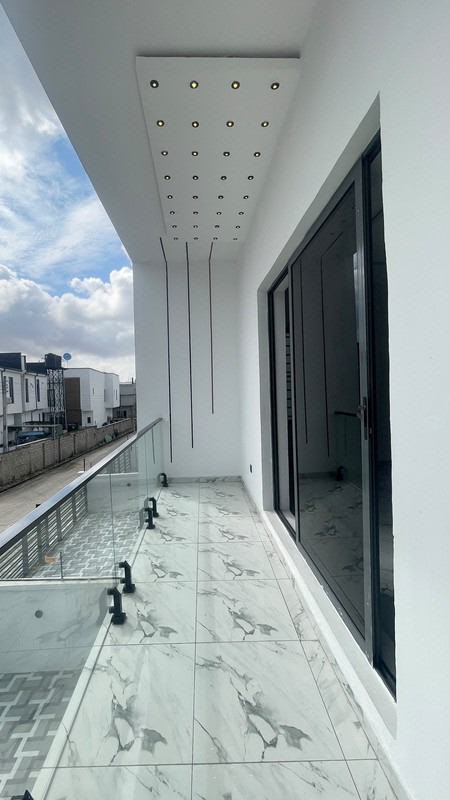 MAGNIFICENTLY DESIGNED 4 BEDROOM DETACHED DUPLEX + BQ photo 11