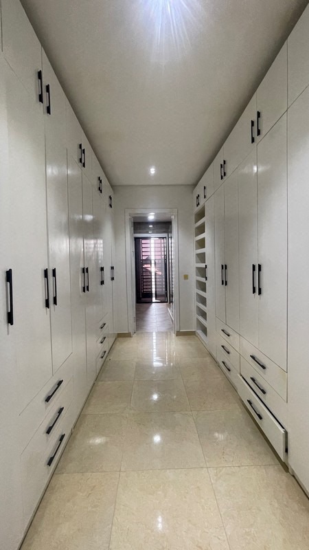 EXECUTIVE 4 BEDROOM STYLISHLY FURNISHED, 2 STORY, TERRACED DUPLEX WITH BQ photo 6