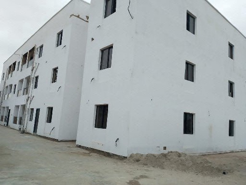 Block of 9 flats of 3 Bedroom and 2 Bedroom photo 4