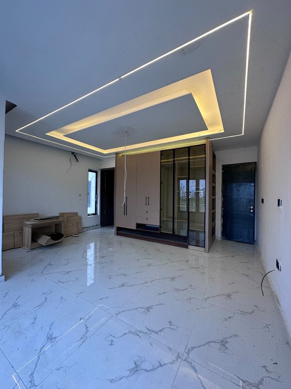 4 bedroom semi detached duplex with 2 bq lekki phase 1 photo 6