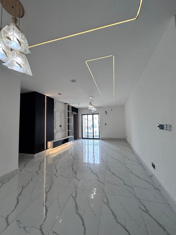 2 bedroom apartment with elevator lekki phase 1 photo 15